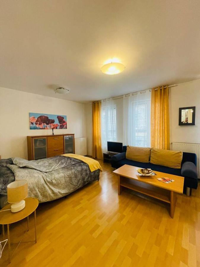 Central Studio Close To Andrassy Avenue For 4 Persons Будапешт Экстерьер фото